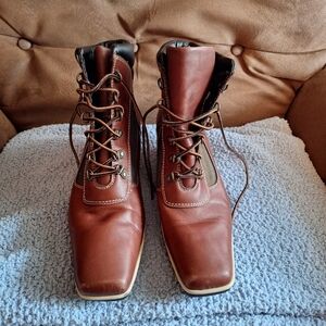 Timberland Square Toe Wedge Women's Brown Leather Boots Size 9